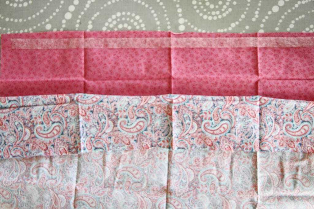 DIY No-Sew Reversible Cloth Napkins - MomAdvice DIY No-Sew Reversible Cloth Napkins - MomAdvice