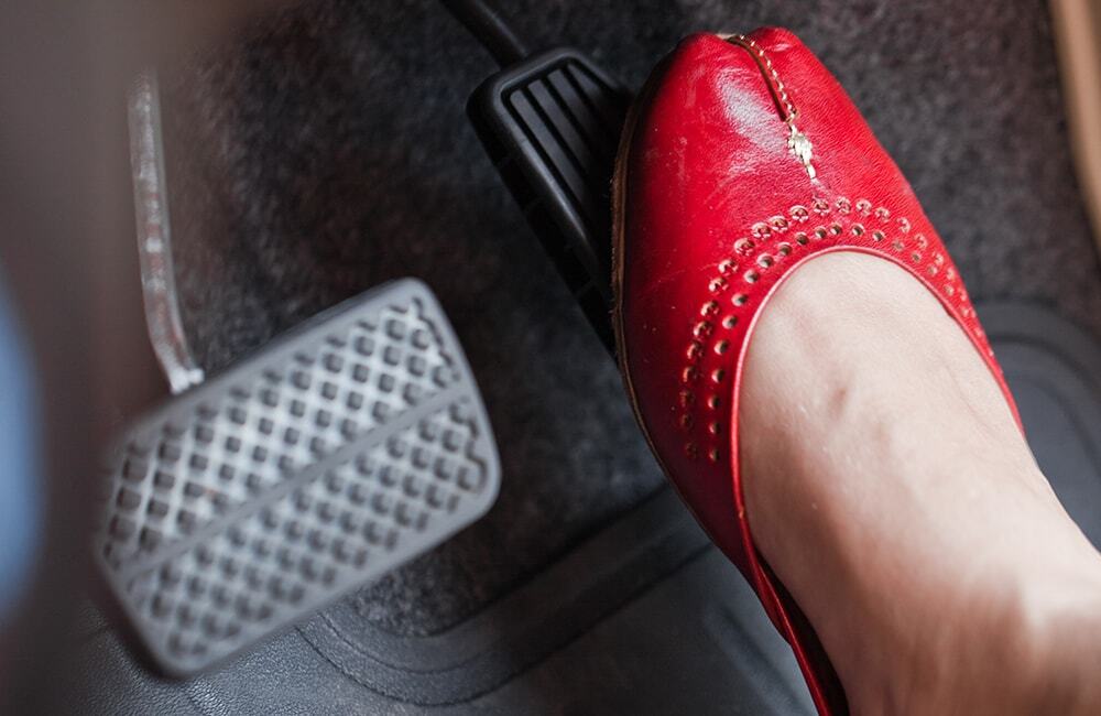 I tried using a foot pedal to increase my productivity at work — here's ...