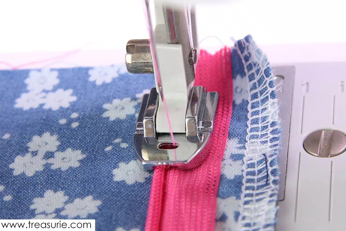 How to Sew an Invisible Zipper